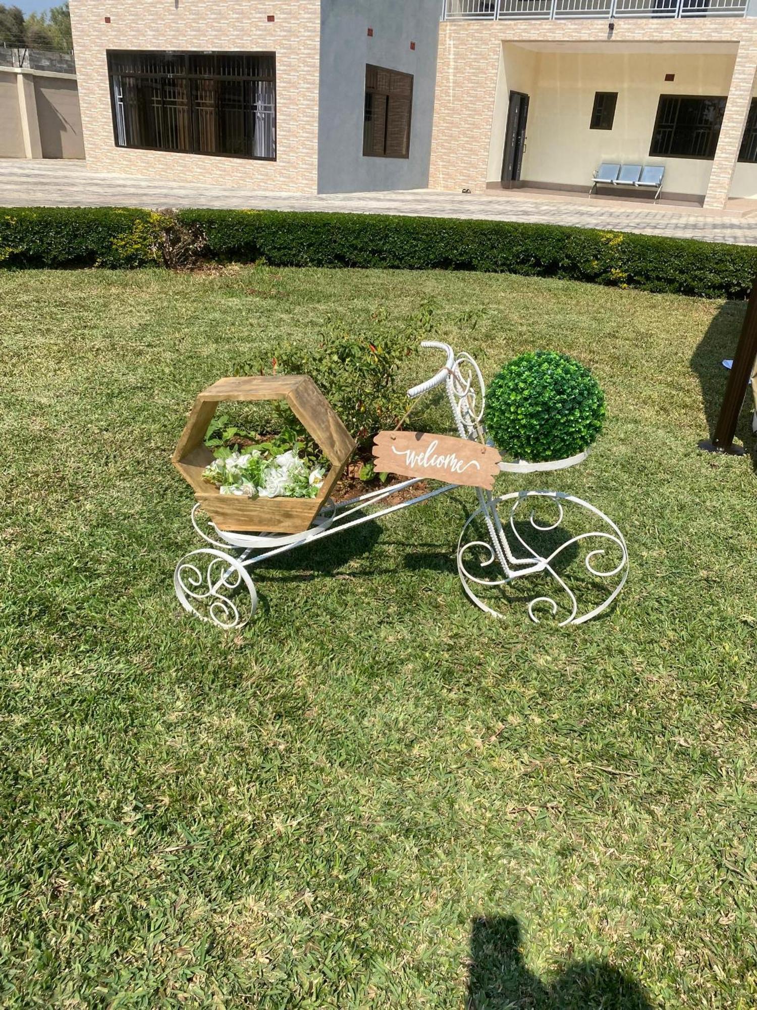 Kasbek Lodge And Tours Lusaka Kültér fotó